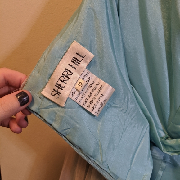 Blue & Pink strapless multi layer skirt prom dress - Picture 4 of 6